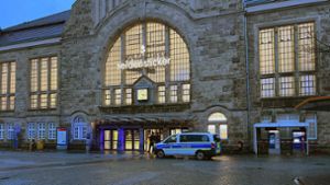 Polizei sperrt Hauptbahnhof weiträumig ab