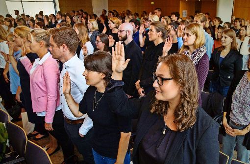 Vereidigung der Lehrkräfte im Stuttgarter Rathaus. Foto: Lg/Piechowski