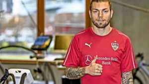 Daumen hoch: Alexander Esswein ist bereit für seine neue Aufgabe beim VfB Stuttgart. Foto: VfB