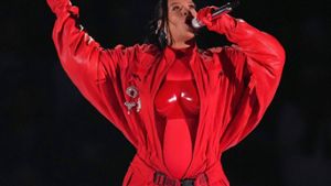 Für ihre Babybauch-Performance beim Super Bowl sicherte sich Rihanna fünf Emmy-Nominierungen. Foto: imago/Shutterstock
