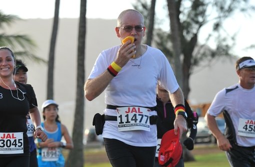 Trotz Krankheit schaffte Gerd Kauler den Marathon durch die Straßen Honolulus. Foto: privat