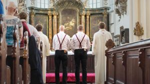 Ein Traung zweier Männer in einer evangelischen Kirche in Berlin. In Württemberg wird darum gestritten. Foto: dpa