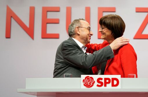 Das Duo Saskia Esken und Norbert Walter-Borjans will die SPD erfolgreich in die  Zukunft führen. Foto: dpa/Kay Nietfeld