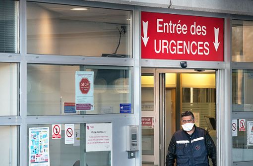 Chronisch überlastet: die Notaufnahme der Klinik in Mulhouse. Foto: AFP/Sebastian /Bozon