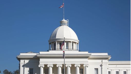 In Alabama soll ein Mann mit Stickstoff hingerichtet werden (hier im Bild: das Alabama State Capitol). Foto: imago images/Walter Bibikow/Walter Bibikow via www.imago-ima