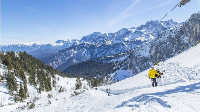 Von Stuttgart aus in die Alpen: Mit dem 49-Euro-Ticket in den Skiurlaub