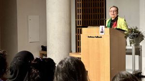 Bettina Limperg referierte anlässlich des Weltfrauentags in Fellbach. Foto: Hoff