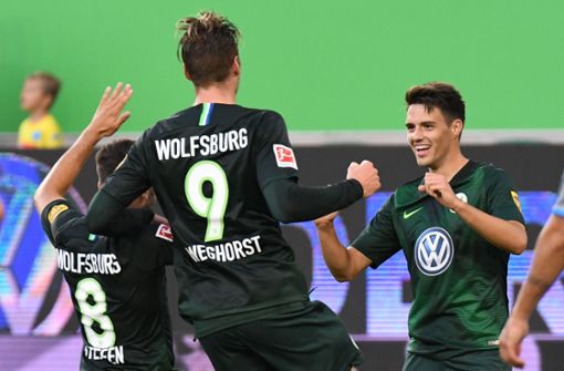 Josip Brekalo (rechts) wechselte im vergangenen Winter vom VfB Stuttgart zum VfL Wolfsburg. Foto: dpa