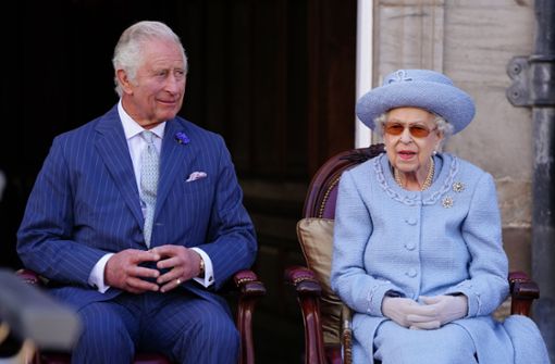 Prinz Charles eilte am Donnerstag zu seiner Mutter. (Archivbild) Foto: dpa/Jane Barlow