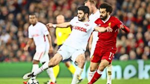 Im Trikot von Spartak Moskau trat Serdar Tasci (li.) in der Champions League gegen Topstars wie Liverpools  Mo Salah an, nun sucht er eine neue Herausforderung. Foto: Getty