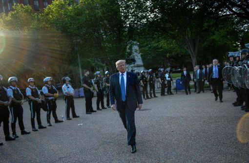 Trump droht den Protestierern mit dem Einsatz der US-Streitkräfte. Foto: /Brendan Smialowski