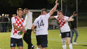 Jubel bei Croatia: Der Absteiger aus der Bezirksliga ist Meister der Stuttgarter Kreisliga A1. Foto: Günter Bergmann