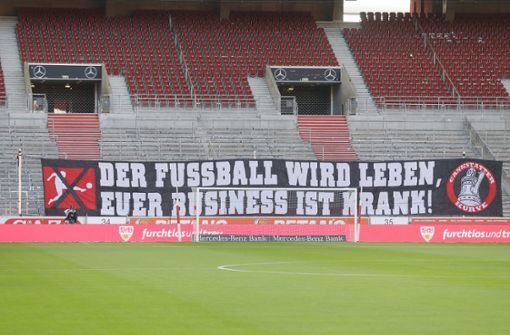 Auch die Fans des VfB Stuttgart haben während der Corona-Krise bereits Kritik geäußert. Foto: Pressefoto Baumann/Hansjürgen Britsch
