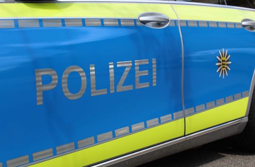 Die echte Polizei hat den falschen Security-Mann vor dem Stuttgarter Club geschnappt. (Symbolbild) Foto: Jacqueline Fritsch