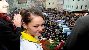 Skispringerin Carina Vogt wird in Schwäbisch Gmünd für ihren Olympiasieg gefeiert. Foto: dpa