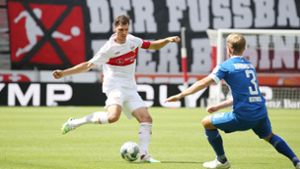 Eine feste Größe im VfB-Team: Pascal Stenzel (links) ist in allen 34 Zweitligaspielen zum Einsatz gekommen. Jetzt haben ihn die Stuttgarter nach einem Jahr Leihe fest verpflichtet. Foto: Bauman
