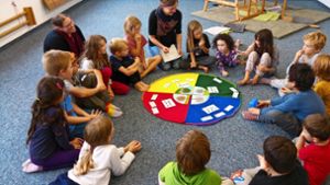 Die Kinder können selbst entscheiden, wann sie was lernen, lesen, basteln, spielen, experimentieren oder kreieren wollen. Foto: /Freie Schule Kornwestheim