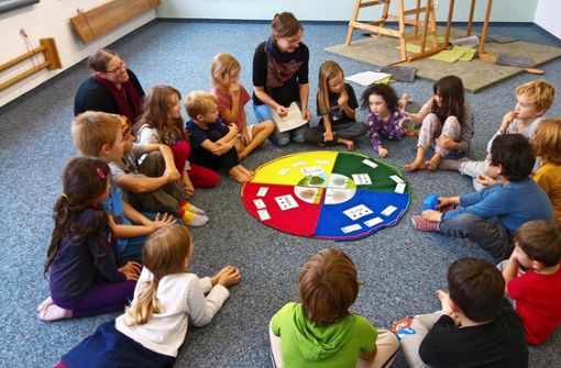 Die Kinder können selbst entscheiden, wann sie was lernen, lesen, basteln, spielen, experimentieren oder kreieren wollen. Foto: /Freie Schule Kornwestheim