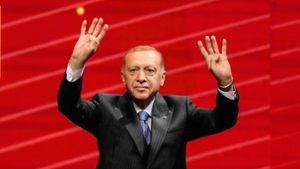Amtsinhaber Erdogan gibt sich vor der Stichwahl am Sonntag siegessicher. Foto: dpa/Khalil Hamra