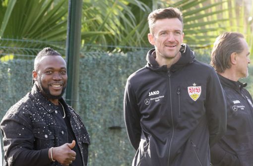 Arthur Boka (li.) und Christian Gentner – zwei Meisterspieler des VfB Stuttgart. Foto: Baumann