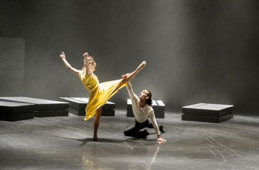 Szene aus Johan Ingers Tanzstück „Don Juan“ Foto: Celeste Lombardi/Aterballetto