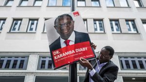 Ziel von Bedrohungen: Der SPD-Bundestagsabgeordnete Karamba Diaby. Foto: AFP/JOHN MACDOUGALL