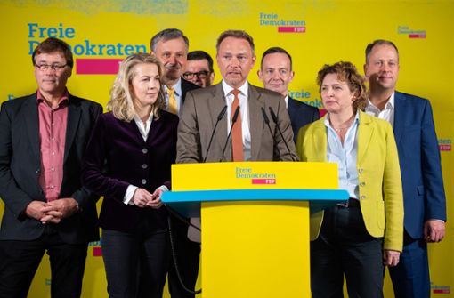 Für die FDP, hier die Bundesspitze um den Vorsitzenden Christian Lindner,  wurde die Nacht nach der Landtagswahl in Thüringen zur Zitterpartie. Foto: dpa/Christophe Gateau