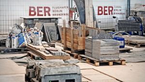 Baustelle und kein Ende – der Berliner Hauptstadtflughafen  wird immer teurer. Foto: dpa