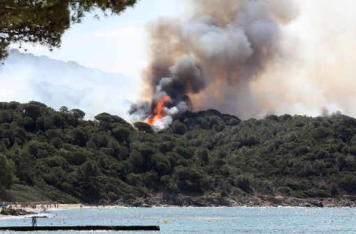 Auch in La Croix-Valmer, unweit von Saint-Tropez, brennt der Wald. Foto: AFP