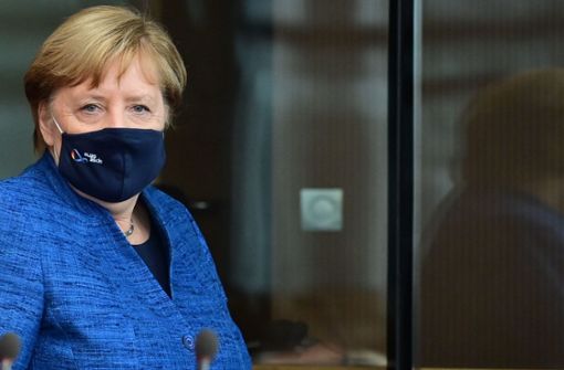Bundeskanzlerin Angela Merkel wird mit den OBs der größten Städte in Deutschland sprechen. Foto: AFP/JOHN MACDOUGALL
