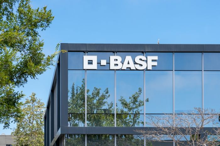 Wann zahlt BASF die Dividende 2023 aus?
