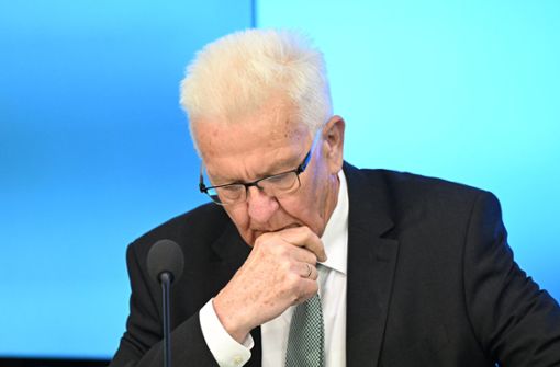 Ministerpräsident Winfried Kretschmann will Datenschutz-Gutachten nicht kommentieren. Foto: dpa/Bernd Weißbrod