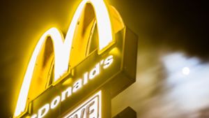 In einer McDonald’s-Filiale in Herrenberg ist es zu einer Schlägerei gekommen. (Symbolbild) Foto: Shutterstock/Grzegorz Czapski