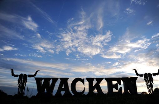 Dem Wacken Open Air 2019 drohen Unwetter. Foto: dpa
