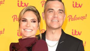 Robbie Williams ist 50: Geburtstagsständchen für den Superstar