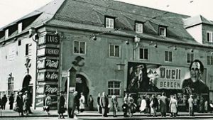Im Alten Waisenhaus am Charlottenplatz befand sich nach dem Krieg ein Kino, was viele junge Stuttgarter  gar nicht wissen.  Von 1946 bis 1968 liefen hier Filme. Foto: Privatarchiv Colm