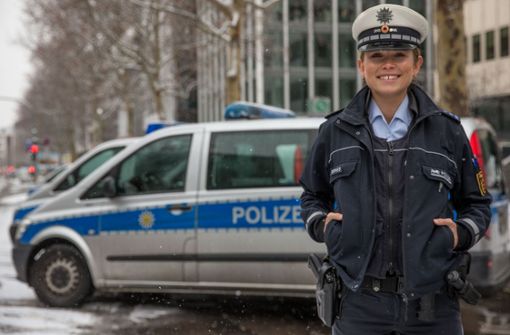 Miss Baden-Württemberg: Im Alltag ist Nadine Berneis Polizistin im Revier auf der Partymeile Theodor-Heuss-Straße in Stuttgart. Foto: Lichtgut/Leif Piechowski