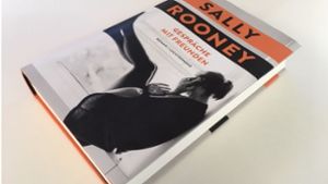 Der Roman „Gespräche mit Freunden“ von Sally Rooney ist  im  Luchterhand-Verlag (381 Seiten, 20 Euro) erschienen. Foto: Verla
