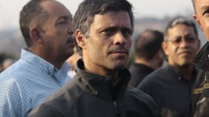 Gegen den Oppositionspolitiker Leopoldo López wurde Haftbefehl erlassen Foto: dpa