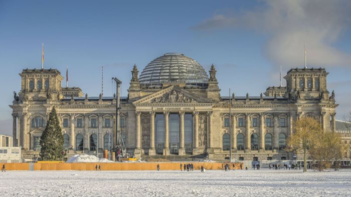 Nach Sprengstoff-Alarm im Bundestag schnell Entwarnung