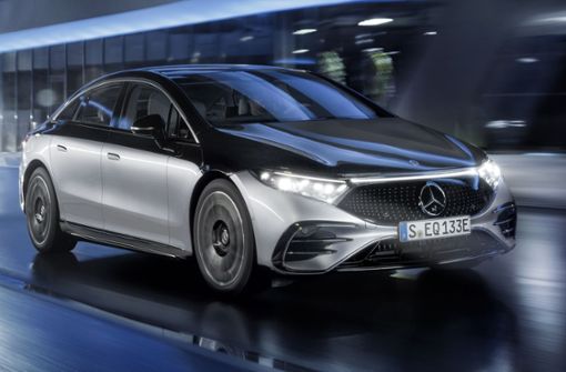 Der elektrische Mercedes-Benz EQS ist laut Daimler so windschnittig wie kein anderes Serienauto. Weitere Bilder und Informationen zum Auto finden Sie in unserer Bildergalerie. Foto: Daimler