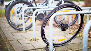 Gut gemeint, schlecht gesichert: Im vergangenen Jahr wurden bei der Polizei in Weilimdorf insgesamt 36  Fahrraddiebstähle gemeldet – ein Anstieg um 140 Prozent. Foto: dpa