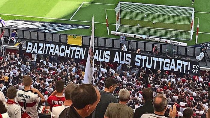 Ultras attackieren VfB-Anhänger  in Tracht
