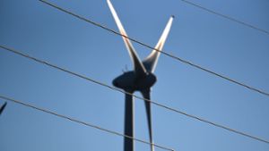 Ein Problem in Deutschland seien die Genehmigungen für den Transport von Windkraftanlagen. Foto: Frank Hormann/dpa