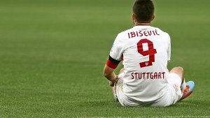Vedad Ibisevic sucht derzeit nach seiner Form: Seit dem Ende seiner Rotsperre konnte der VfB-Topstürmer auf dem Rasen nicht mehr überzeugen – die Fans sind ungeduldig. Foto: Baumann