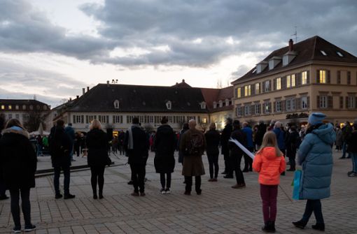 Rund 400 Menschen kamen zum Friedensgebet auf den Marktplatz Foto: privat/Jonathan Friedmann