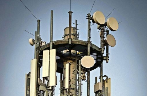 Die Telekomtochter Deutsche Funkturm GmbH plant auf der Rohrer Höhe einen 25 Meter hohen Sendemast aus Schleuderbeton. Foto: Lichtgut/Achim Zweygarth