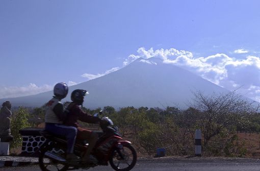 Behörden befürchten, der Ausbruch des Agung steht unmittelbar bevor. Foto: AP