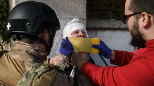 Verletzte in der Innenstadt von Kiew. Foto: Imago/Vladyslav Musiienko
