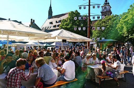 In Bad Cannstatt hat sich das Abendmarkt-Konzept bewährt. Foto: Laura Köhlmann